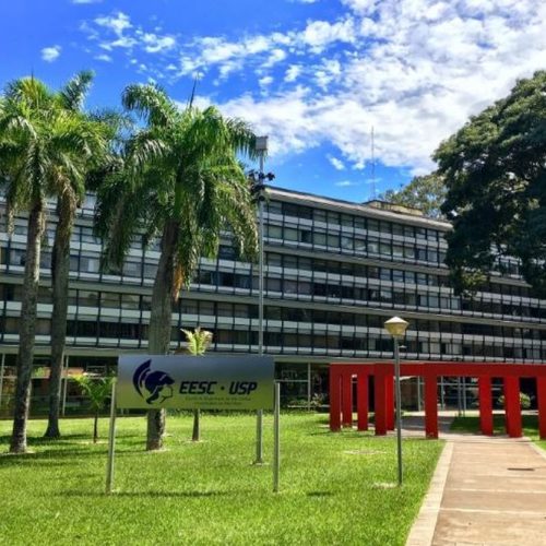 Alunos da USP São Carlos paralisam por contratação de professores e melhor infraestrutura