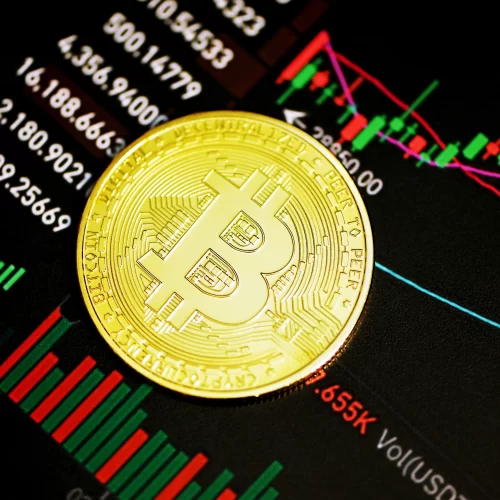 Bitcoin Encerra Semana com Maior Desvalorização do Ano