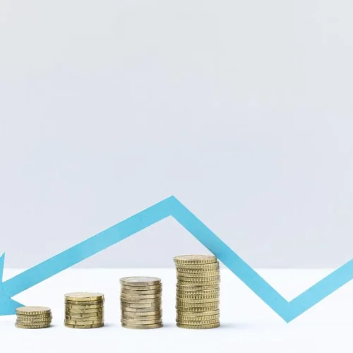 Inflação desacelera e fica em 4,81%: confira as estimativas dos especialistas econômicos