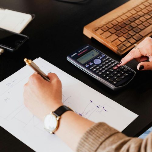A importância de incluir a manutenção de encanamentos no orçamento da sua empresa