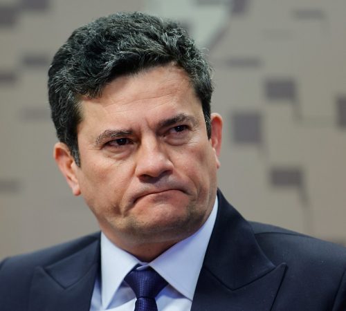 Maioria do STF decide manter Moro réu por calúnia a Gilmar em processo.