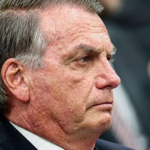 Bolsonaro tem salário e atividades partidárias suspensos pelo PL após sua prisão