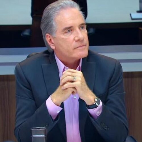 Problemas financeiros e parcerias duvidosas, indicam crise no império de Roberto Justus