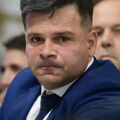 Silvinei Vasques, ex-diretor da PRF, é capturado no Paraguai após violar monitoramento eletrônico.