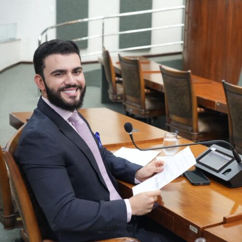 Investimento de Léo Barbosa em reforma do Ginásio de Esportes de Palmeirópolis alcança R$ 310 mil