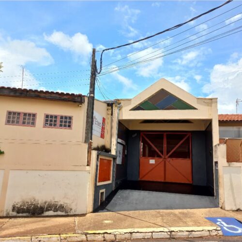 Bariri se destaca na educação com três escolas escolhidas para programa do governo