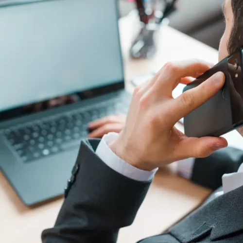 Práticas abusivas em contratos de telefonia, internet e bancos