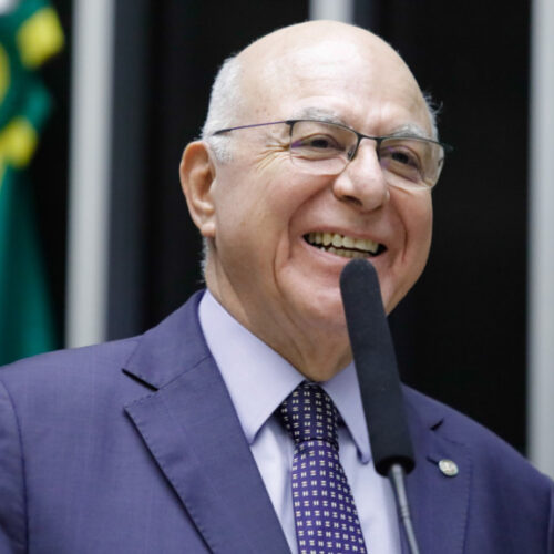 Arnaldo Jardim, deputado, alocou verba de meio milhão para Bariri