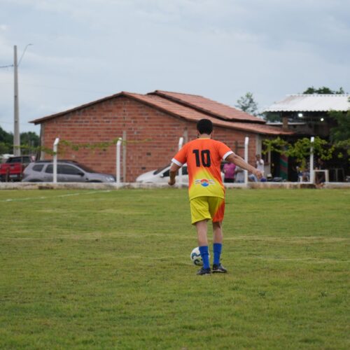 Recursos de Léo Barbosa financiam construção de campos de futebol para Aliança do TO e Peixe