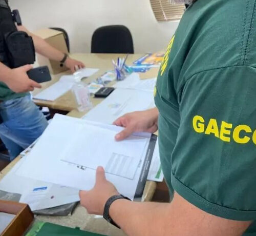 Corrupção do lixo em SC prende 7 prefeitos e indica mais de R$ 100 mi de propina