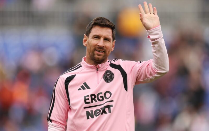 Salário astronômico de Messi no Inter Miami choca; confira os detalhes dos ganhos milionários.
