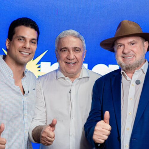 Laurez destaca a importância da colaboração para o futuro do Tocantins durante reunião de pré-candidatura de Carlesse ao Senado