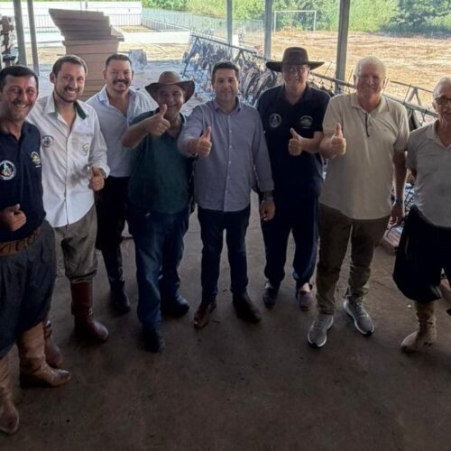 Maurício Buffon marca presença no 15º Costelão do Trabalhador em Palmas e destaca compromisso com a valorização profissional