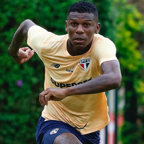 Arboleda em tratativas para ceder empréstimo a concorrente do São Paulo no Campeonato Brasileiro