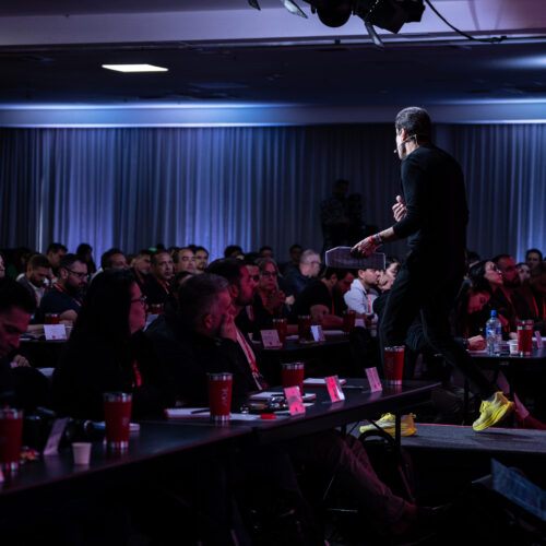 Escala 6×1 no centro do debate nacional reacende alerta do empresariado sobre produtividade, competitividade e sustentabilidade econômica