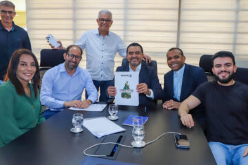Governador Wanderlei Barbosa formaliza concessão de 27 hectares em Sucupira e garante espaço para a romaria de Dianópolis