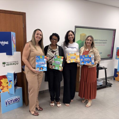 Professores da rede municipal de Ibiraçu participam de formação sobre BNCC Computação e ECA Digital.