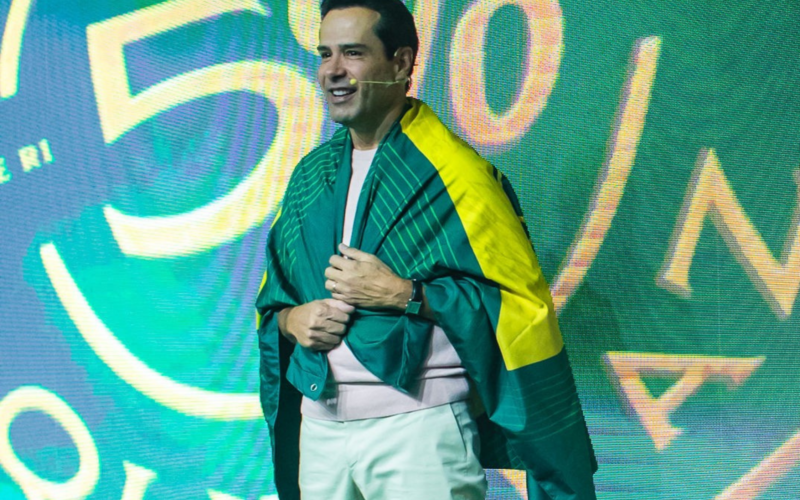 A COPA DO MUNDO AQUECE O CONSUMO, IMPULSIONA O VAREJO E DEVE MOVIMENTAR  MAIS DE R$ 4 BILHÕES NA ECONOMIA BRASILEIRA.
