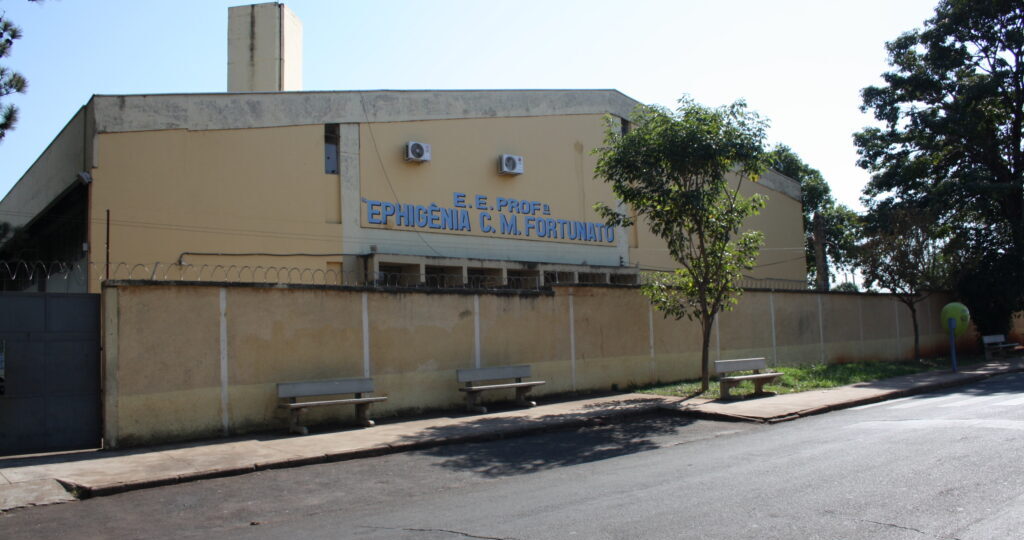 Escola Ephigênia de Bariri comemora 50 anos de história e aprendizado