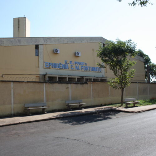 Escola Ephigênia de Bariri comemora 50 anos de história e aprendizado