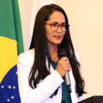 Dorinha se torna símbolo de empoderamento feminino e profissional, afirma presidente do Conselho de Educação