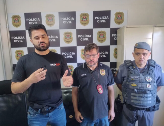 Ação Policial Resulta na Prisão de 12 Pessoas e na Detenção de Dois Adolescentes por Tráfico de Drogas