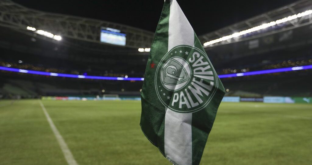 Palmeiras confirma extensão de contrato com estrela do time