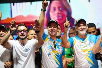 Vicentinho mobiliza grande multidão em Augustinópolis e promete restaurar a ordem moral no Tocantins como sua prioridade inicial