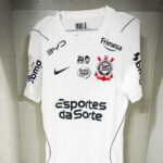 Corinthians busca novo parceiro para patrocínio máster durante turbulência financeira