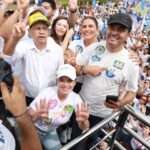 Claudia Lelis se junta a caminhada em Palmas e expressa: “Momento de trabalho árduo, fé e agradecimento